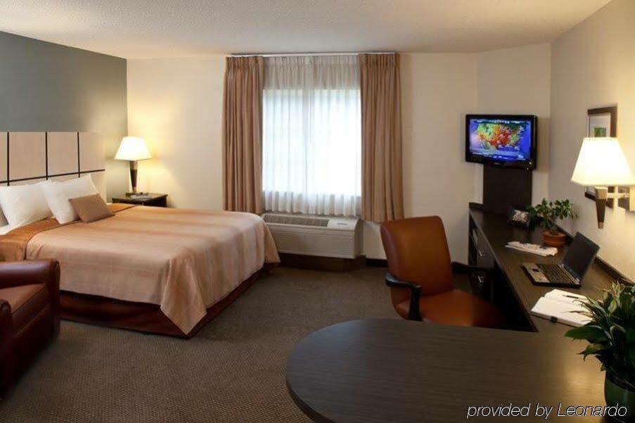Sonesta Simply Suites Cleveland North Olmsted Airport Exterior foto