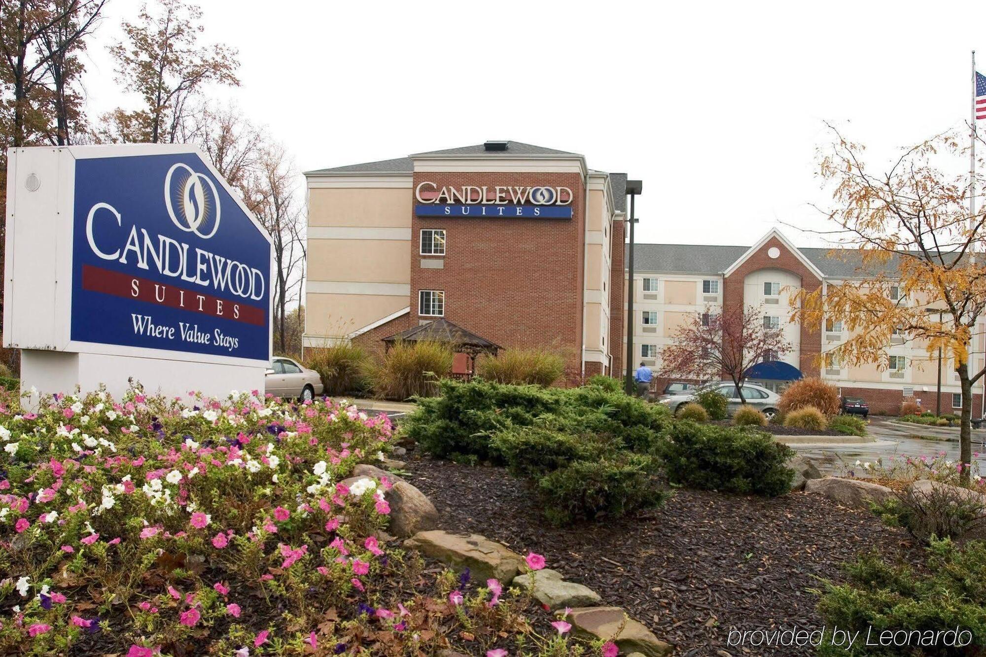 Sonesta Simply Suites Cleveland North Olmsted Airport Exterior foto